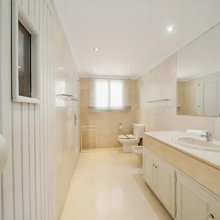 Aviemore - Luxury With Pool In Nueva Andalucia Villa *