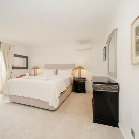 Aviemore - Luxury With Pool In Nueva Andalucia Villa *