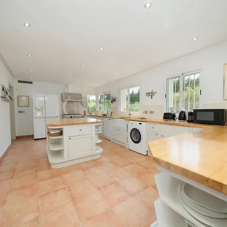 Aviemore - Luxury With Pool In Nueva Andalucia Villa Marbellac
