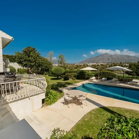 Aviemore - Luxury With Pool In Nueva Andalucia Villa Marbellac