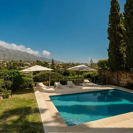 Aviemore - Luxury With Pool In Nueva Andalucia