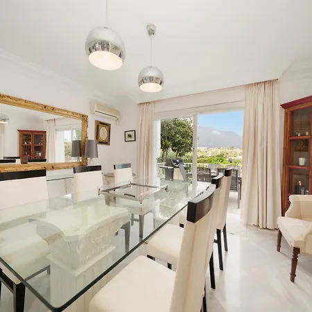 Villa Aviemore - Luxury With Pool In Nueva Andalucia