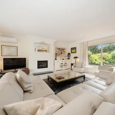 Aviemore - Luxury With Pool In Nueva Andalucia Villa